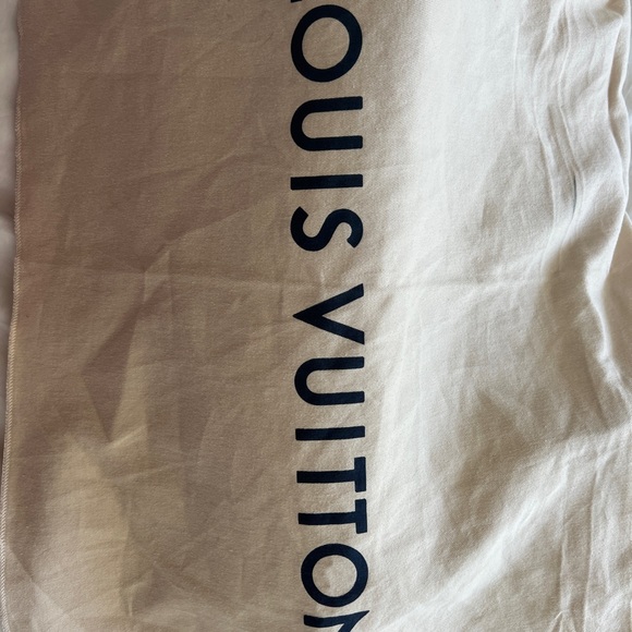 H:11.0" x W:12.2" x D:6.3", Handle: 9" Louis Vuiton, Neverfull MM Tote Bag 👜 - Picture 4 of 6